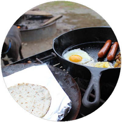 全てのコースに調理用などの機材貸し出しを行なっております。また個別で必要なものをレンタルすることも可能です。（別途料金あり）