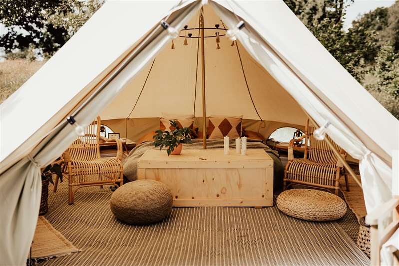 GLAMPING